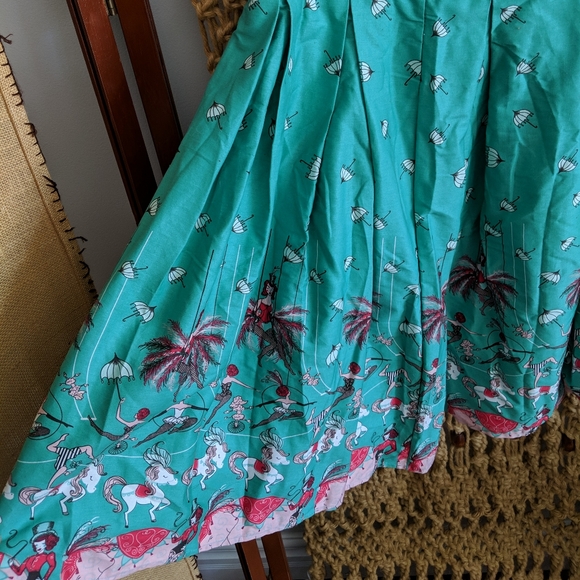 Retro Pinup Carnival Pastel Swing Skirt (L) - Picture 3 of 7